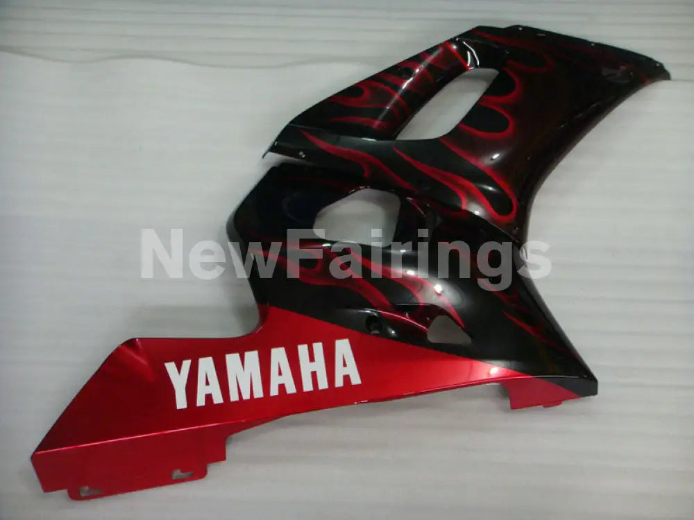 Black Red Flame - YZF-R6 98-02 Fairing Kit Vehicles & Parts > Vehicle Parts & Accessories > Motor Vehicle Parts > Motor