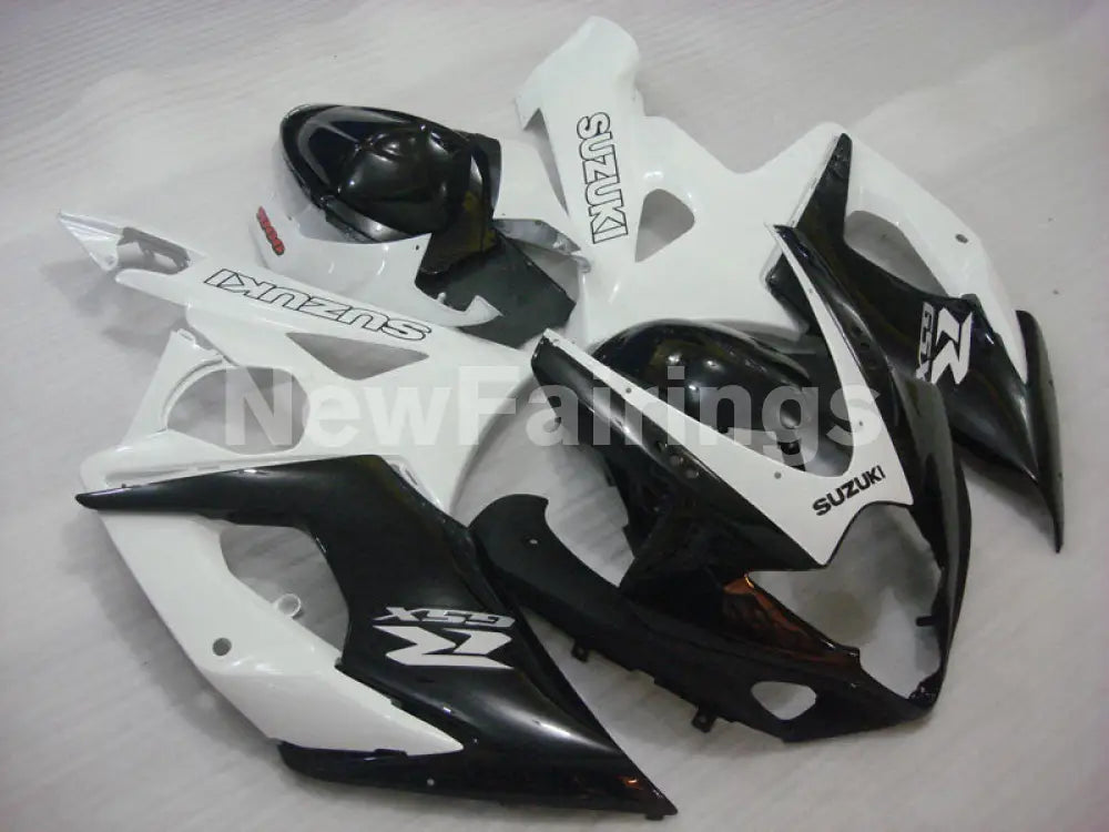 Black and White Factory Style - GSX-R1000 05-06 Fairing Kit