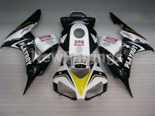 Charger l&#39;image dans la galerie, Black and White Playboy - CBR1000RR 06-07 Fairing Kit -