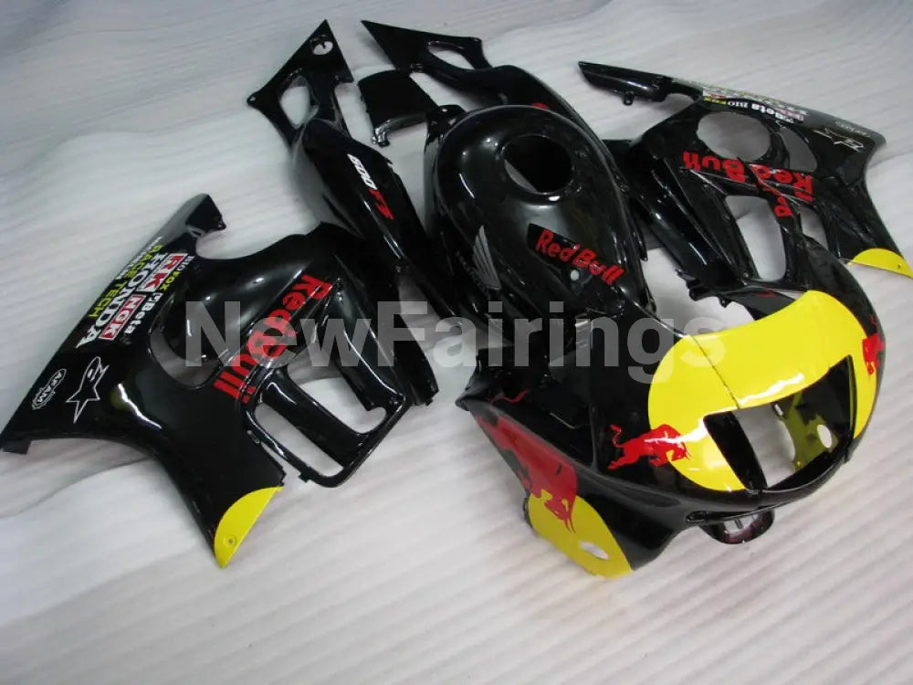 Black and Yellow Red Bull - CBR600 F3 97-98 Fairing Kit
