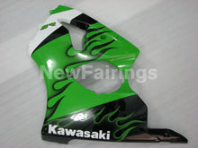 Charger l&#39;image dans la galerie, Green and Black Flame NINJA ZX 6R 00 02 Fairing Kit