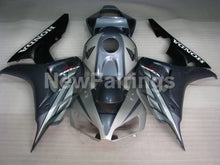 Charger l&#39;image dans la galerie, Grey and Silver Black Factory Style - CBR1000RR 06-07