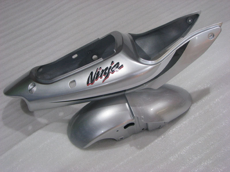 Silver and Black Factory Style - NINJA ZX-6R 00-02 Fairing Kit