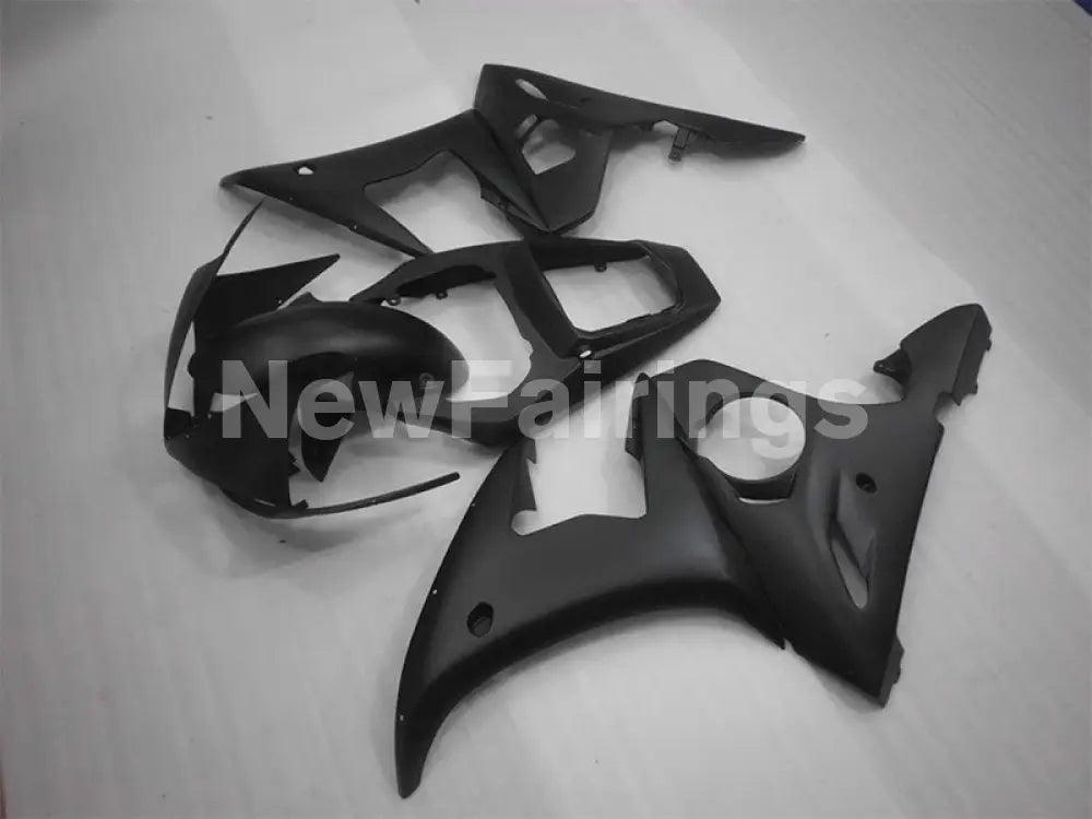 Matte Black No decals - YZF-R6 05 Fairing Kit