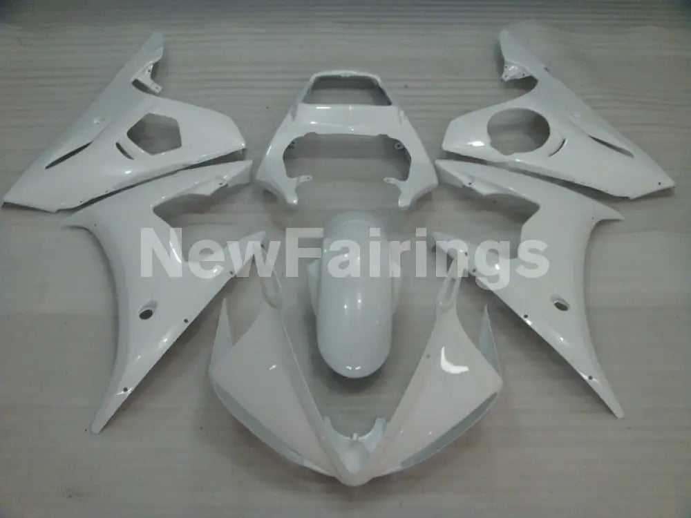 Pearl White No decals - YZF-R6 03-04 Fairing Kit Vehicles & Parts > Vehicle Parts & Accessories > Motor Vehicle Parts >