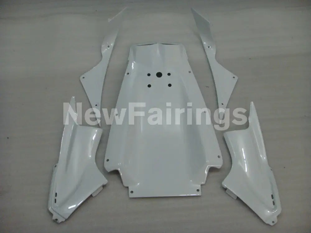 Pearl White No decals - YZF-R6 03-04 Fairing Kit Vehicles & Parts > Vehicle Parts & Accessories > Motor Vehicle Parts >