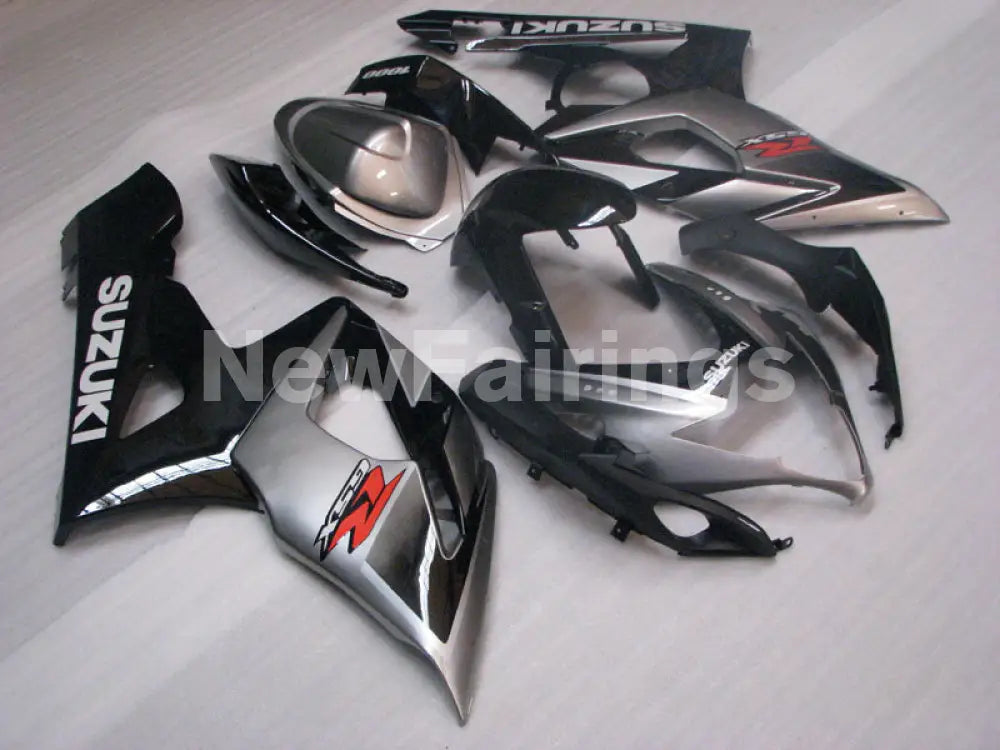 Silver and Black Factory Style - GSX-R1000 05-06 Fairing Kit