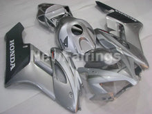 Charger l&#39;image dans la galerie, Silver Grey and Black Factory Style - CBR1000RR 04-05