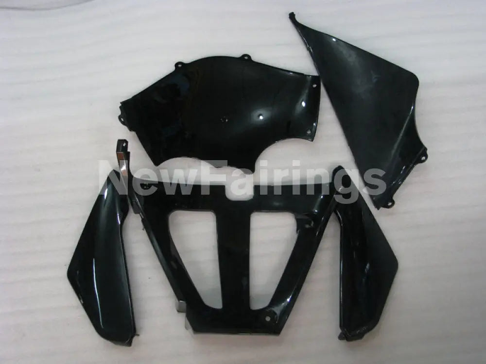 White and Black Corona - GSX-R600 04-05 Fairing Kit