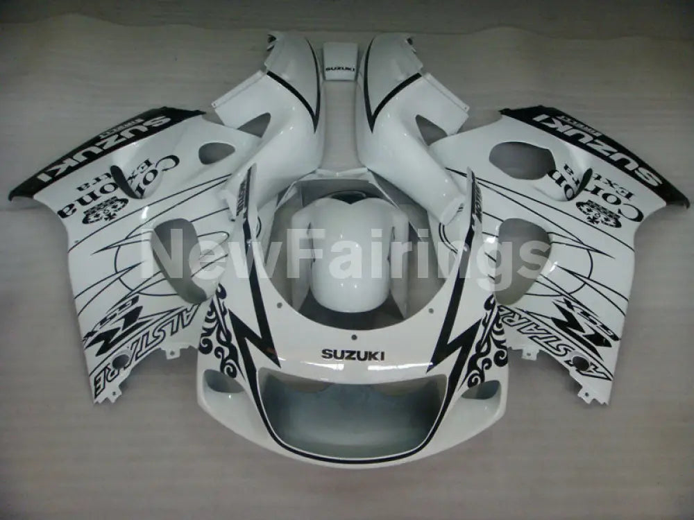 White and Black Corona - GSX-R600 96-00 Fairing Kit