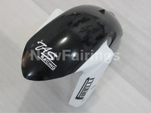 Charger l'image dans la galerie, White and Black Beacon - GSX-R750 11-24 Fairing Kit