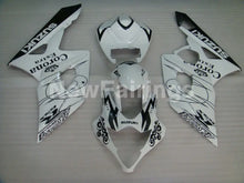 Charger l'image dans la galerie, White and Black Corona - GSX - R1000 05 - 06 Fairing Kit