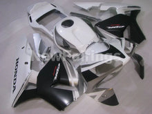 Charger l'image dans la galerie, White and Black Factory Style - CBR600RR 03-04 Fairing Kit -