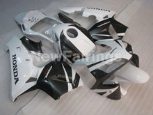 Charger l&#39;image dans la galerie, White and Black Factory Style - CBR600RR 05-06 Fairing Kit -