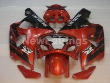 Charger l'image dans la galerie, Wine Red and Black Factory Style - GSX-R600 04-05 Fairing